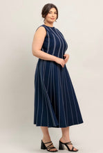 Load image into Gallery viewer, Linda Midi Dress