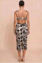 Load image into Gallery viewer, Gelena Midi Dress