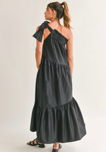 Load image into Gallery viewer, Rebeca Maxi Dress